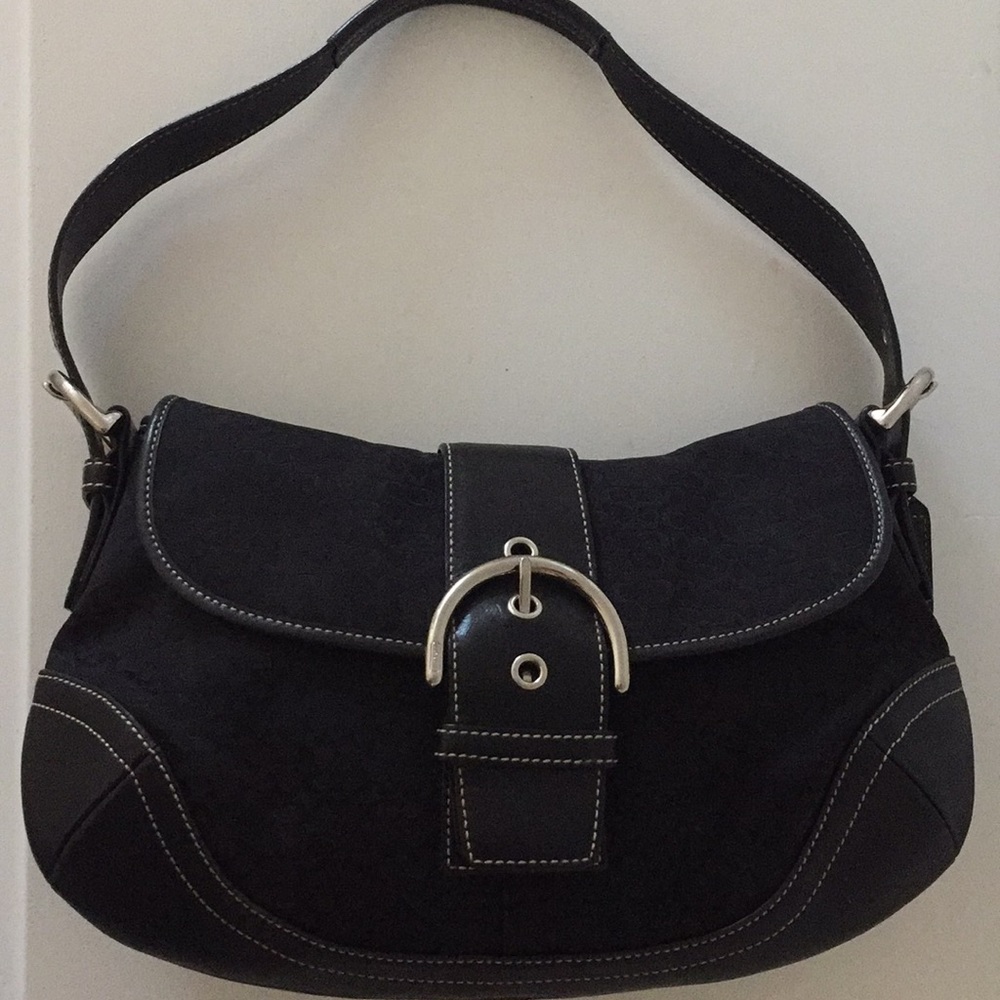 Coach underarm purse in black